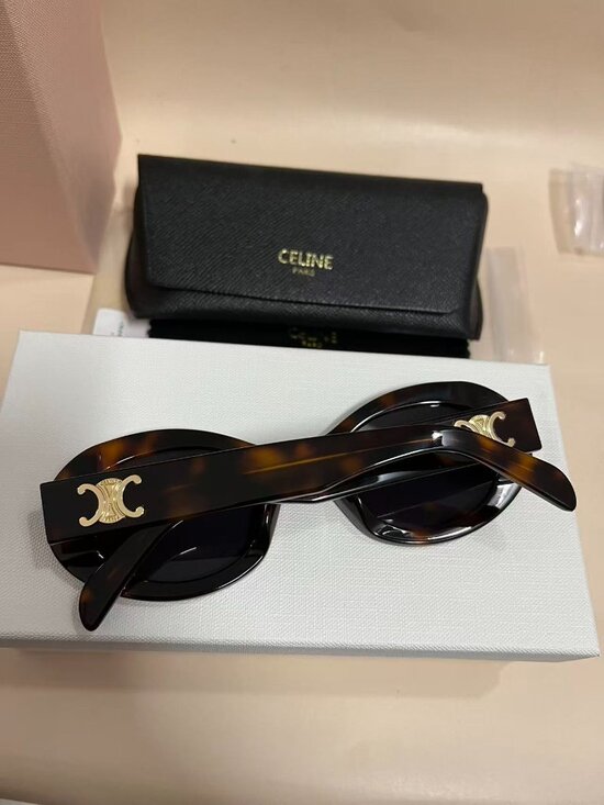Celine Women CL40194U Triomphe Oval Sunglasses Brown Frame / Gray Lens main image 4